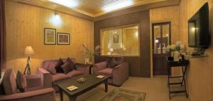 Foto da galeria de Nedous Hotel Gulmarg em Gulmarg