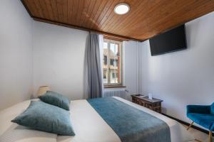 Hotel Rheingerbe客房内的一张或多张床位