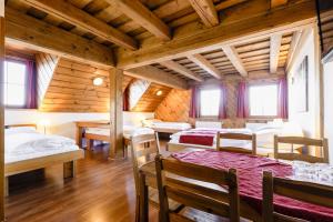 Postel nebo postele na pokoji v ubytování Hotel Leyla