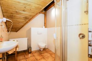 Koupelna v ubytování Hotel Leyla