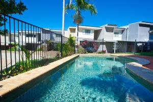 Πισίνα στο ή κοντά στο Magnetic Docks Townhouse 8