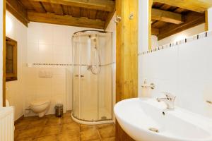 Koupelna v ubytování Hotel Leyla