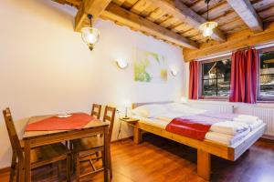 Postel nebo postele na pokoji v ubytování Hotel Leyla