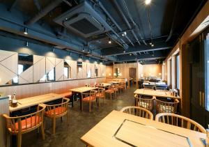 Restoran atau tempat lain untuk makan di APA Hotel Nambakita Shinsaibashi Ekimae
