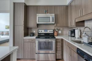 Gallery image of Waltham 2br w gym wd near restaurants BOS-970 in Waltham