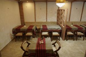 Posezení v ubytování HOTEL VKJ INN Aluva