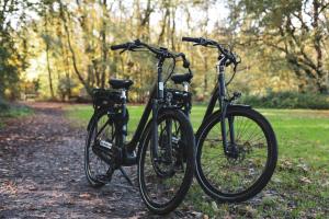 Anar amb bici a Hotel Heemskerk o pels voltants