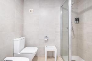 Kúpeľňa v ubytovaní Santa Margarita Deluxe 14-D Levante Beach