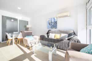 Posedenie v ubytovaní Santa Margarita Deluxe 14-D Levante Beach