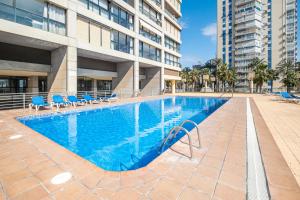 Bazén v ubytovaní Santa Margarita Deluxe 14-D Levante Beach alebo v jeho blízkosti