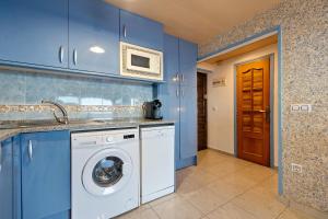 Kuchyň nebo kuchyňský kout v ubytování Hauzify I Apartament Plenamar + 9 fotografií