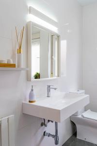 A bathroom at Casa la Fontana - Hostatel