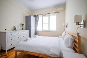 Кровать или кровати в номере CityHub Retreat in The Heart of Sofia
