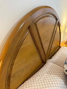 Łóżko lub łóżka w pokoju w obiekcie Mundaka Home