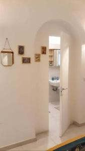 Ένα μπάνιο στο Alkimia +11 φωτογραφίες