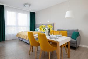 Posedenie v ubytovaní Perfect Holiday Apartments Bel Mare by Noclegi Renters