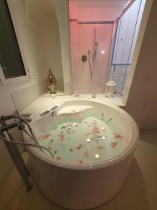 Koupelna v ubytování Hotel Al Cavallino Bianco