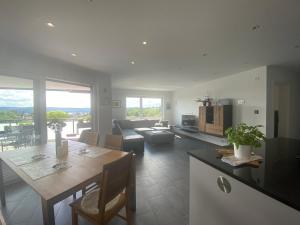 Køkken eller tekøkken på Premium Apartment Hägerstraße