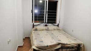 Letto o letti in una camera di Appartement CORNICHE vue sur MER