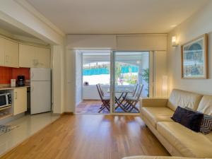 A kitchen or kitchenette at Lovely Peaceful Home By CanariasGetaway