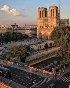 Fotografia z galérie ubytovania Notre-Dame v Paríži