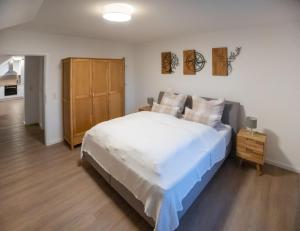 High-quality renovated apt (TLA/Tlf/TDY-RAB) 객실 침대