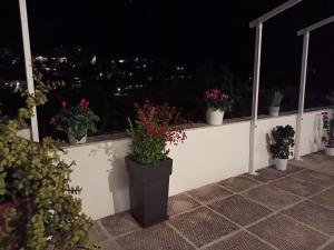 Balkoni atau teres di Smaragdas Paradise
