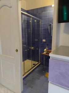 Koupelna v ubytování B&B Mini Hotel Incity-close train station and port-