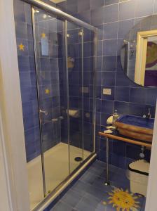Koupelna v ubytování B&B Mini Hotel Incity-close train station and port-