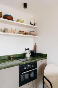 Foto dalla galleria di Design One bedroom with balcony a Bidart