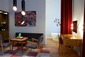 Posezení v ubytování Small Luxury Hotel Altstadt Vienna