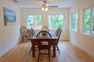 Ảnh trong thư viện ảnh của Covey Cottage ở Anna Maria