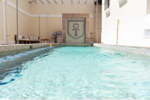 Bazén v ubytování Luxury Lofts With Private Pool nebo v jeho okolí
