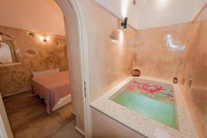 Koupelna v ubytování Luxury Villas Hariton