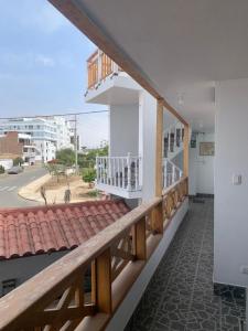 En balkon eller terrasse på Hotel Pico Alto, La Planicie