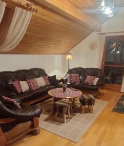 Zdjęcie z galerii obiektu Apartment ANDA w mieście Bad Kleinkirchheim