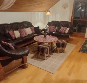 Zdjęcie z galerii obiektu Apartment ANDA w mieście Bad Kleinkirchheim
