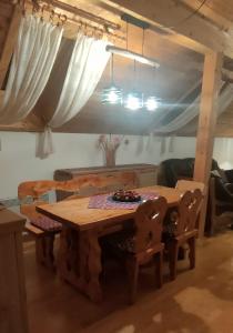 Zdjęcie z galerii obiektu Apartment ANDA w mieście Bad Kleinkirchheim