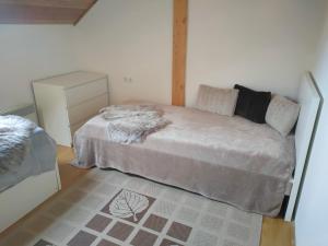 Zdjęcie z galerii obiektu Apartment ANDA w mieście Bad Kleinkirchheim