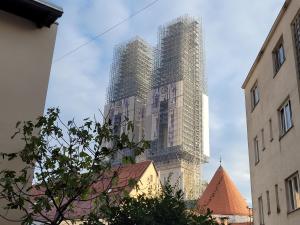 a tall building with two tall skyscrapers at HelloZagreb Apartment in Zagreb