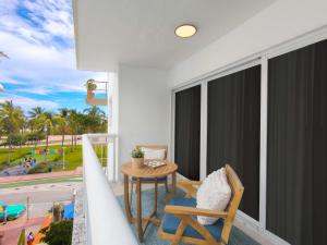 Balkón nebo terasa v ubytování Bentley Hotel South Beach