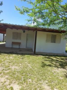 Το κτήριο όπου στεγάζεται  η παραθεριστική κατοικία +17 φωτογραφίες