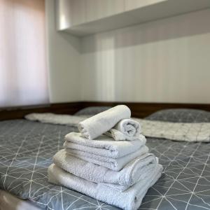 Ένα ή περισσότερα κρεβάτια σε δωμάτιο στο Apartman 'Winterfell' Jahorina