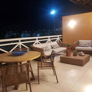 Balkón nebo terasa v ubytování Porto das Dunas Aquiraz Luxury Duplex