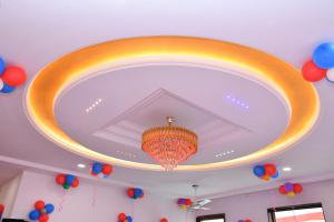 Fotografie z fotogalerie ubytování Shree radhe mohan hotel and resort khatushyamji v destinaci Khātu