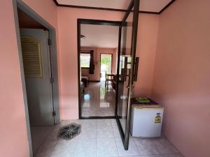 Billede fra billedgalleriet på Sawai Home Resort i Nathon + 36 billeder