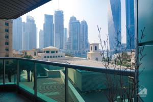 Balkón nebo terasa v ubytování Stunning & Spacious Apt with Balcony Dubai Marina