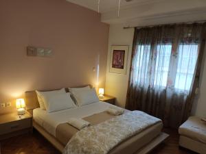 Posteľ alebo postele v izbe v ubytovaní Stunning apartment in the heart of Athens