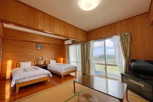 Gallery image of Crystal Inn Onna in Onna