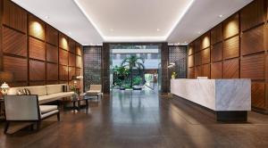 Posezení v ubytování Delonix Hotel Karawang + 30 fotografií